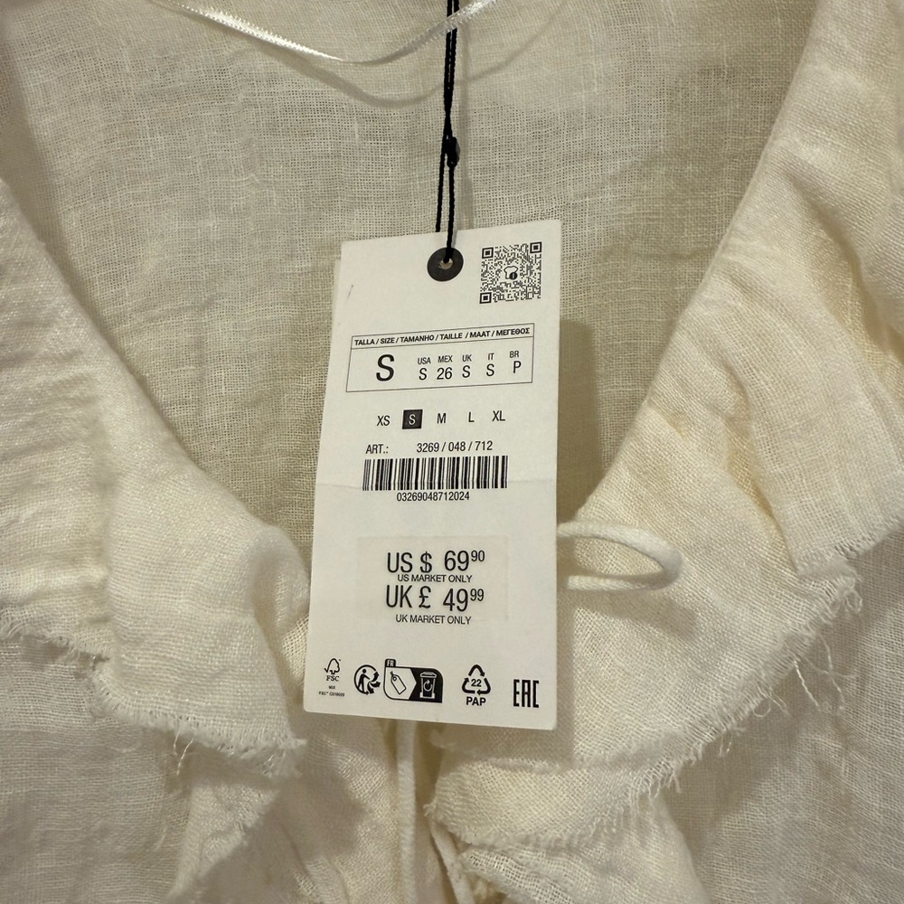 Zara Off-White Ruffled Blouse - Picture 3 of 3